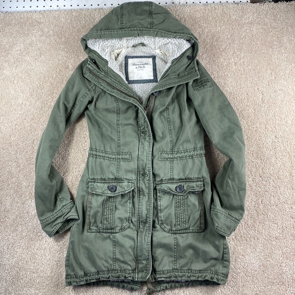 Abercrombie & Fitch XS Olive Green Sherpa Lined Utility Parka Jacket‎ Hooded